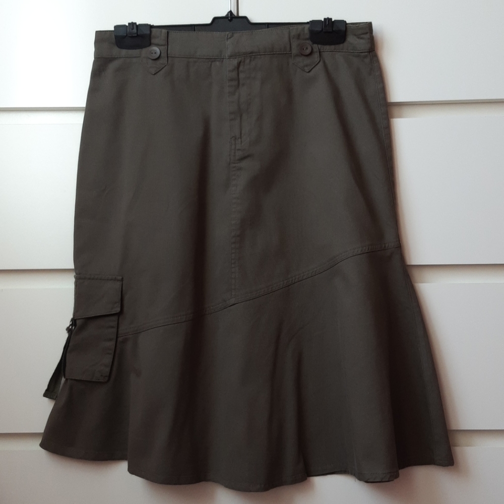 ☀️UTILITY Skirt - Picture 2 of 9